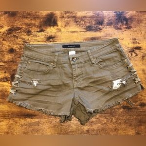 Billabong Shorts Low rise Size 26